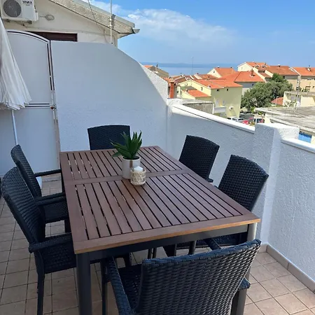 Apartment Baracuda Podgora Exterior photo