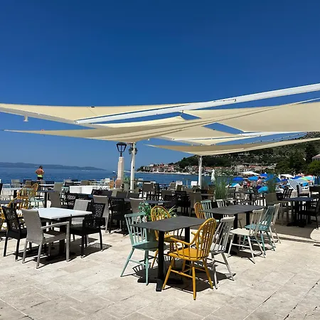 Apartment Baracuda Podgora Exterior photo